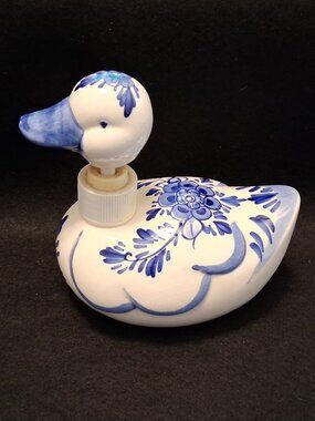 Vintage 60s Hand Painted Delft Porcelain Blue & White Duck Soap Dispenser w/Pump